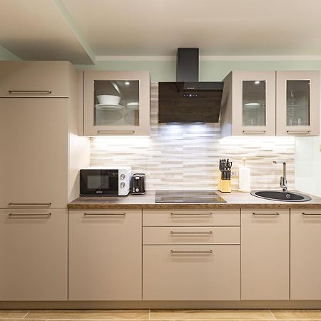 בפורטורוז Adriatic Bay Apartments מראה חיצוני תמונה