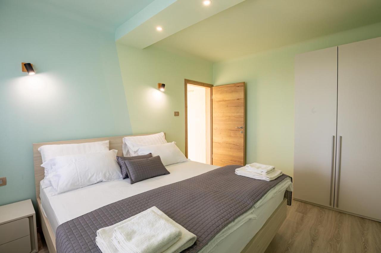 בפורטורוז Adriatic Bay Apartments מראה חיצוני תמונה