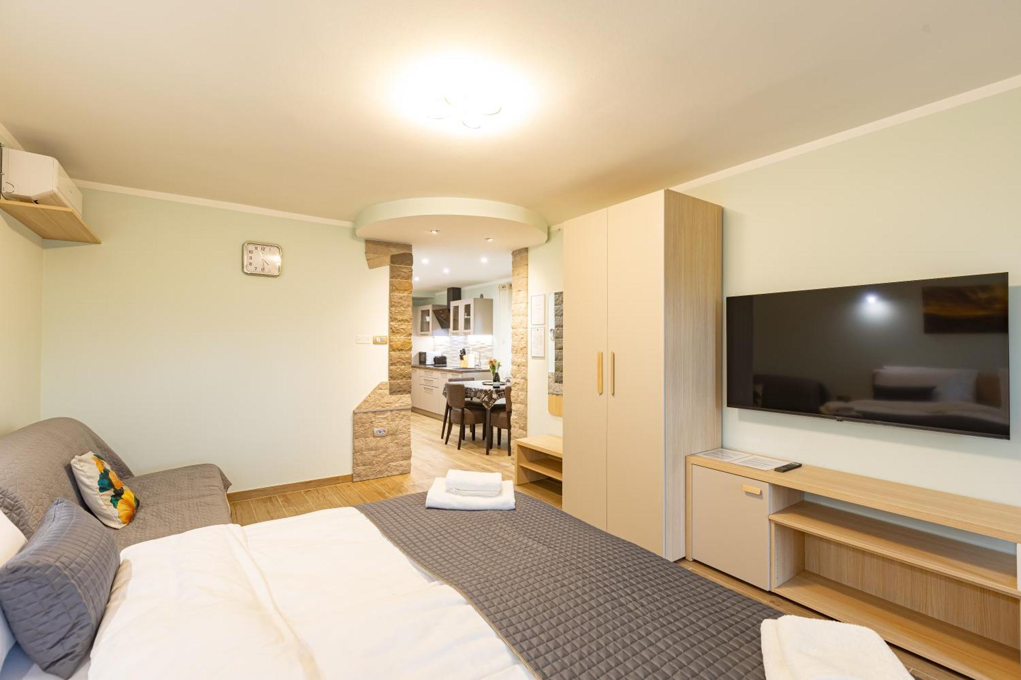 בפורטורוז Adriatic Bay Apartments מראה חיצוני תמונה