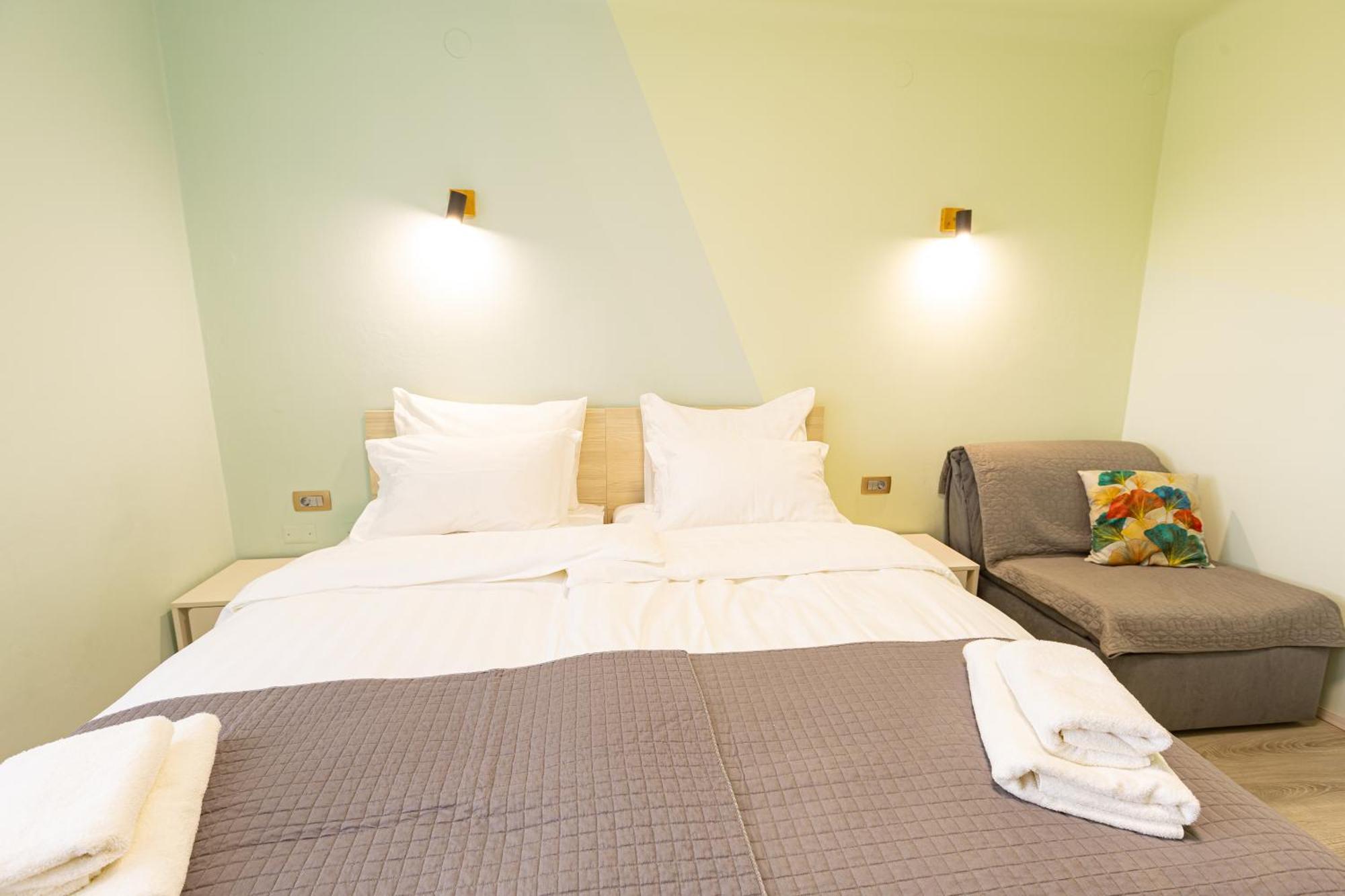 בפורטורוז Adriatic Bay Apartments מראה חיצוני תמונה